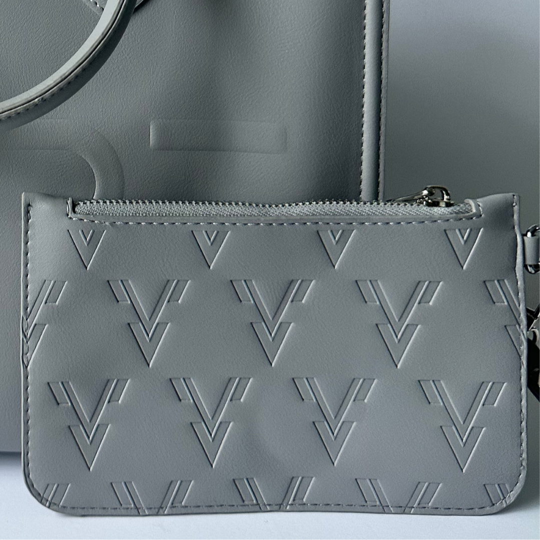 Nicole Wristlet- Stone