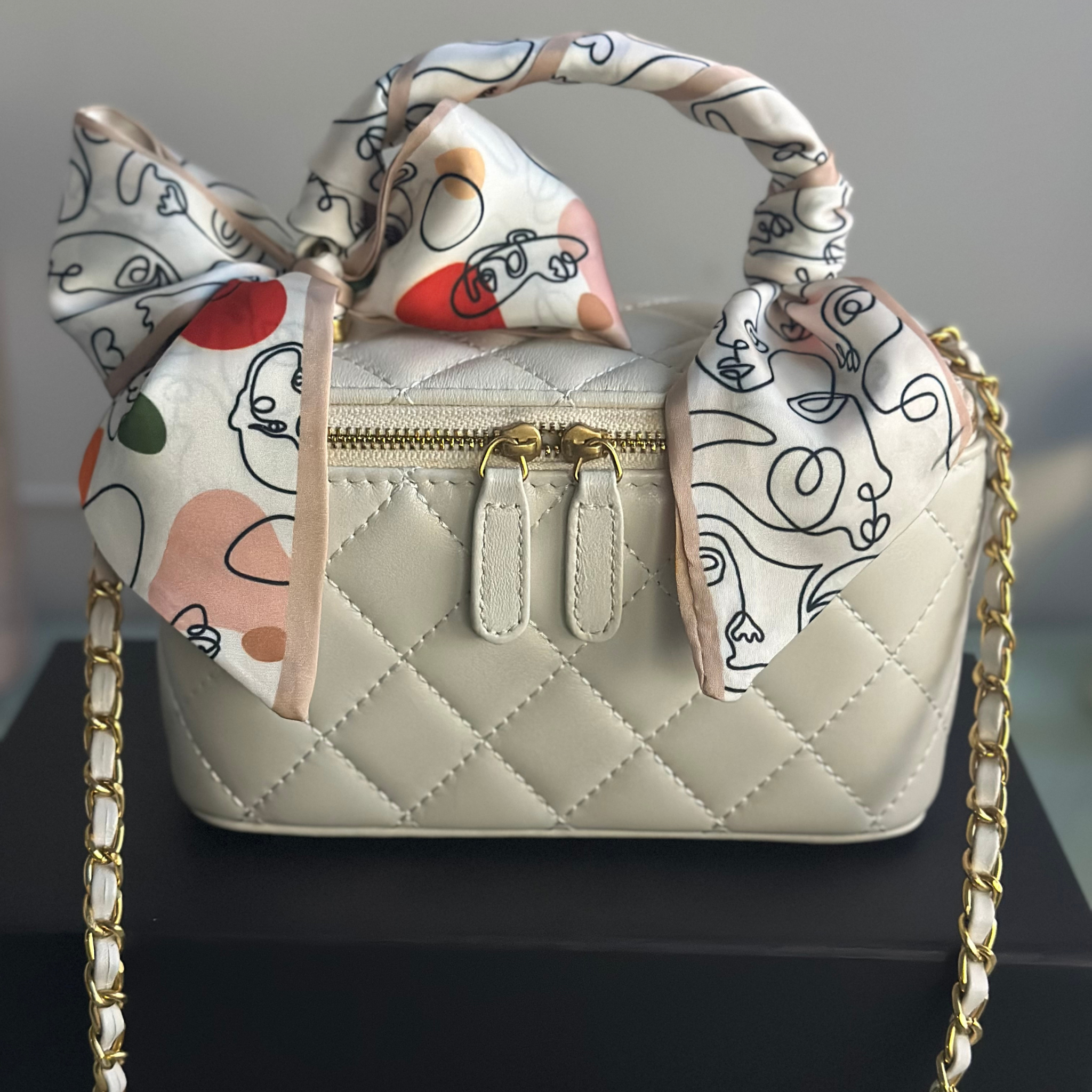 It Girl Twilly Scarf